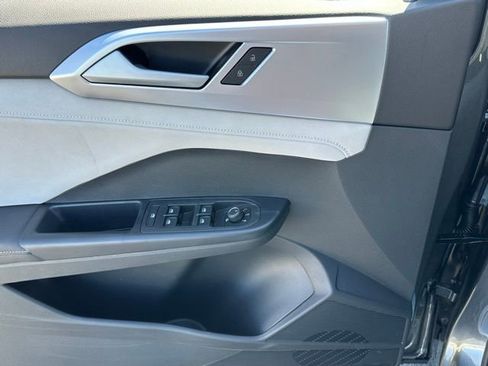 New 2026 Volkswagen Taos SE AWD/4WD image 22