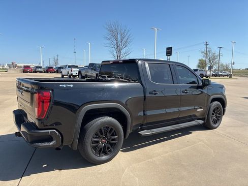 Used 2023 GMC Sierra 1500 Elevation w/ LPO, Elevation Black Package image 4