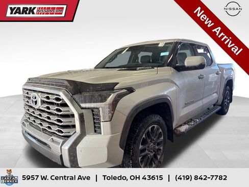 Used 2023 Toyota Tundra Limited image 1