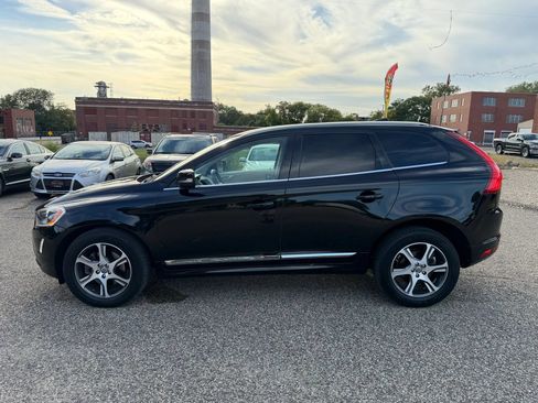 Used 2015 Volvo XC60 T6 AWD/4WD image 3