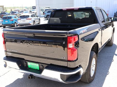 Used 2025 Chevrolet Silverado 1500 LT AWD/4WD image 5