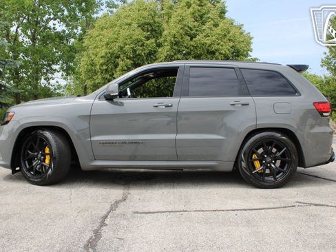 Used 2021 Jeep Grand Cherokee Trackhawk w/ Trailer Tow Group IV AWD/4WD image 24