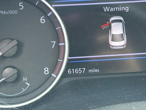 Used 2024 Nissan Sentra SV FWD image 3