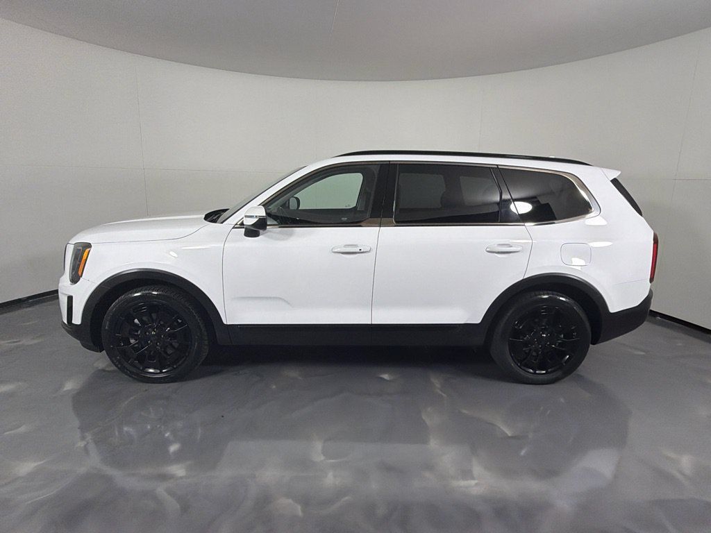 Used 2021 Kia Telluride EX w/ EX Premium Package AWD/4WD image 8