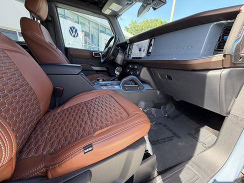 Used 2023 Ford Bronco Outer Banks image 12