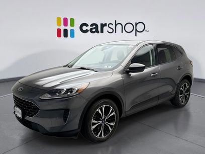 Used 2021 Ford Escape SE w/ SE Sport Appearance Package