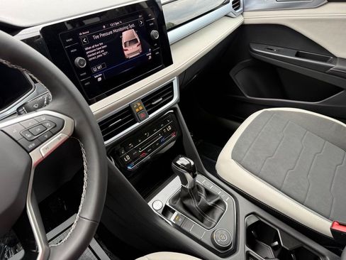 New 2026 Volkswagen Taos SE AWD/4WD image 40