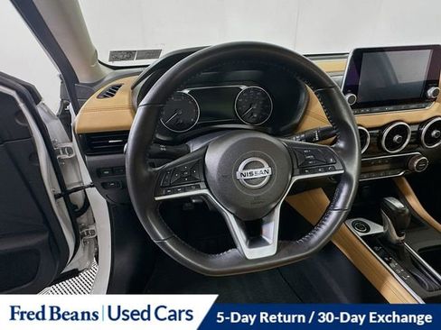 Used 2023 Nissan Sentra SV w/ SV Premium Package image 13