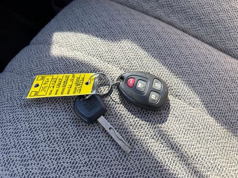 Used 2023 Chevrolet Express 3500 LS image 40