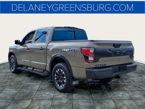 Used 2021 Nissan Titan PRO-4X w/ Pro-4x Convenience Package AWD/4WD image 5