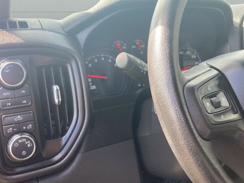 Used 2021 Chevrolet Silverado 1500 Custom Trail Boss image 23