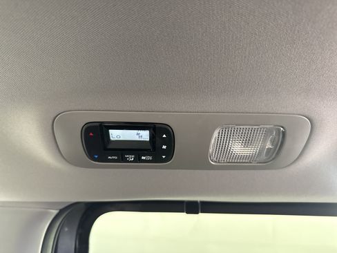 Certified 2024 Honda Odyssey Touring image 23