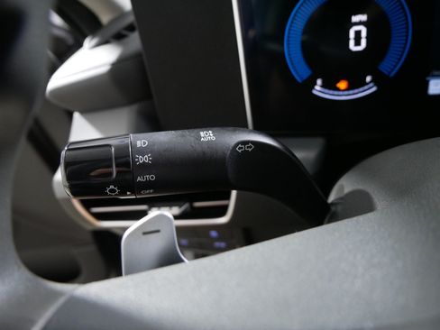 Used 2025 Hyundai Sonata SEL FWD image 32