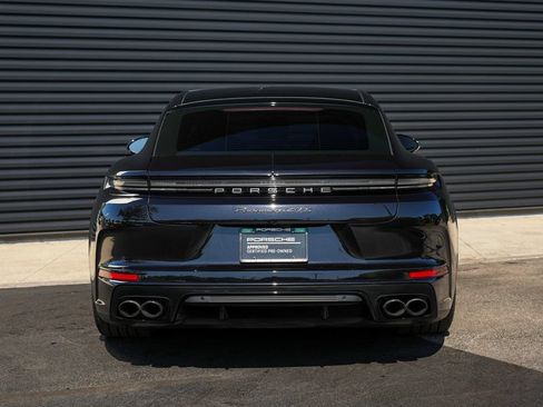 Certified 2026 Porsche Panamera GTS AWD/4WD image 31