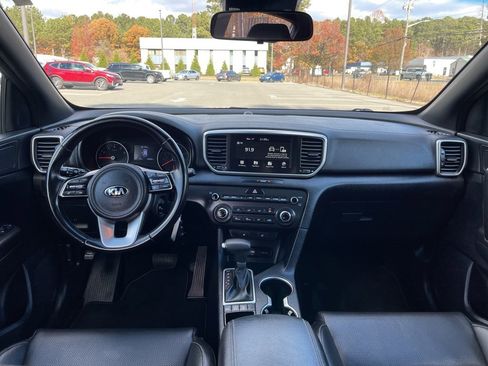 Certified 2021 Kia Sportage S image 8