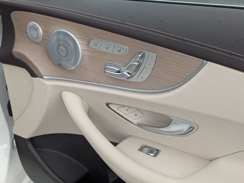 Used 2019 Mercedes-Benz E 450 4MATIC Cabriolet image 32