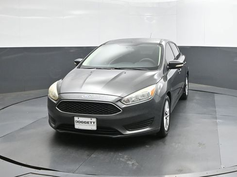 Used 2015 Ford Focus SE image 21