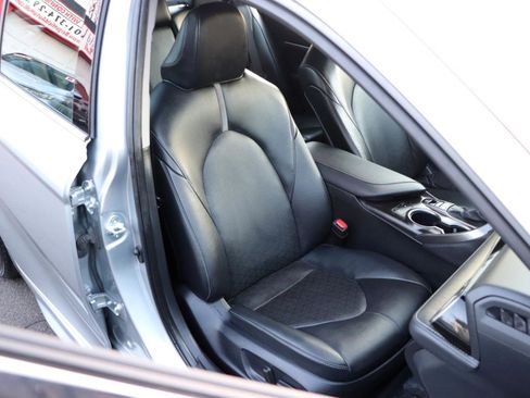 Used 2024 Toyota Camry XSE image 14