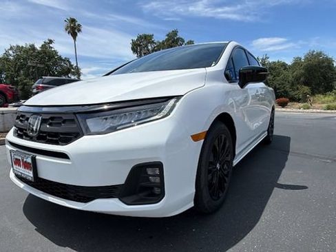 New 2026 Honda Odyssey Sport-L image 9