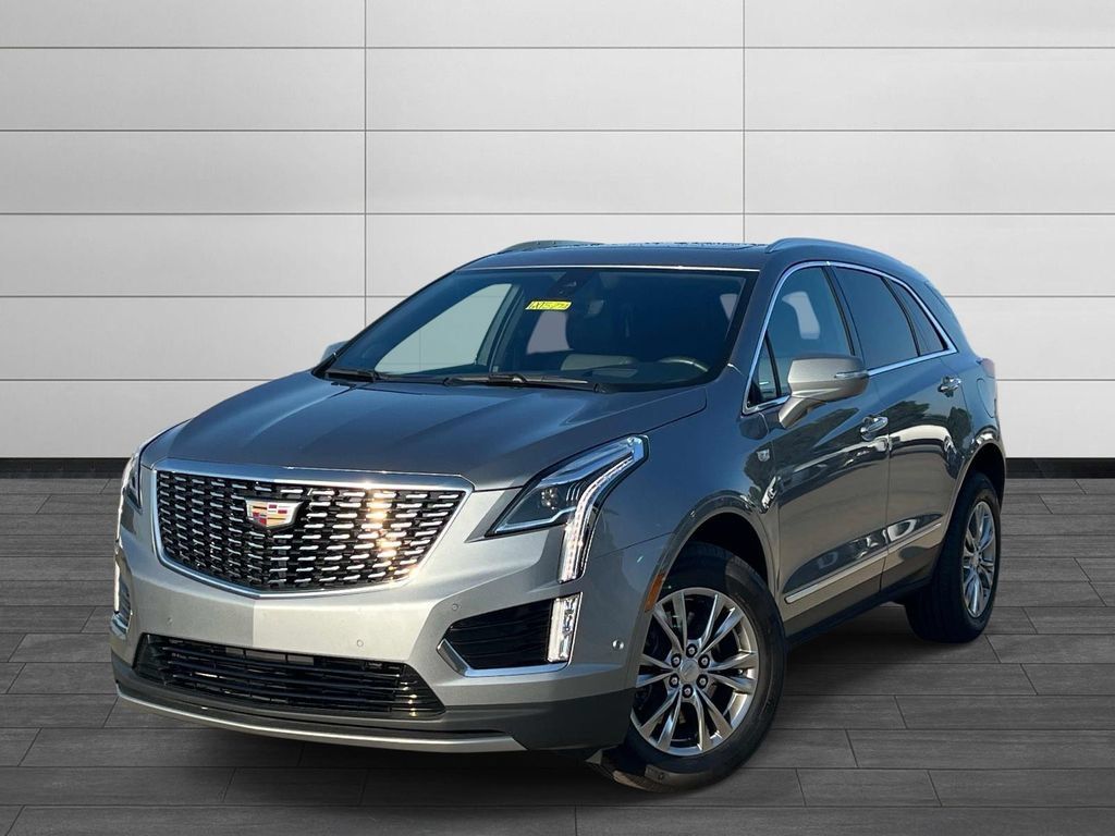 Certified 2023 Cadillac XT5 Premium Luxury w/ Technology Package FWD image 1