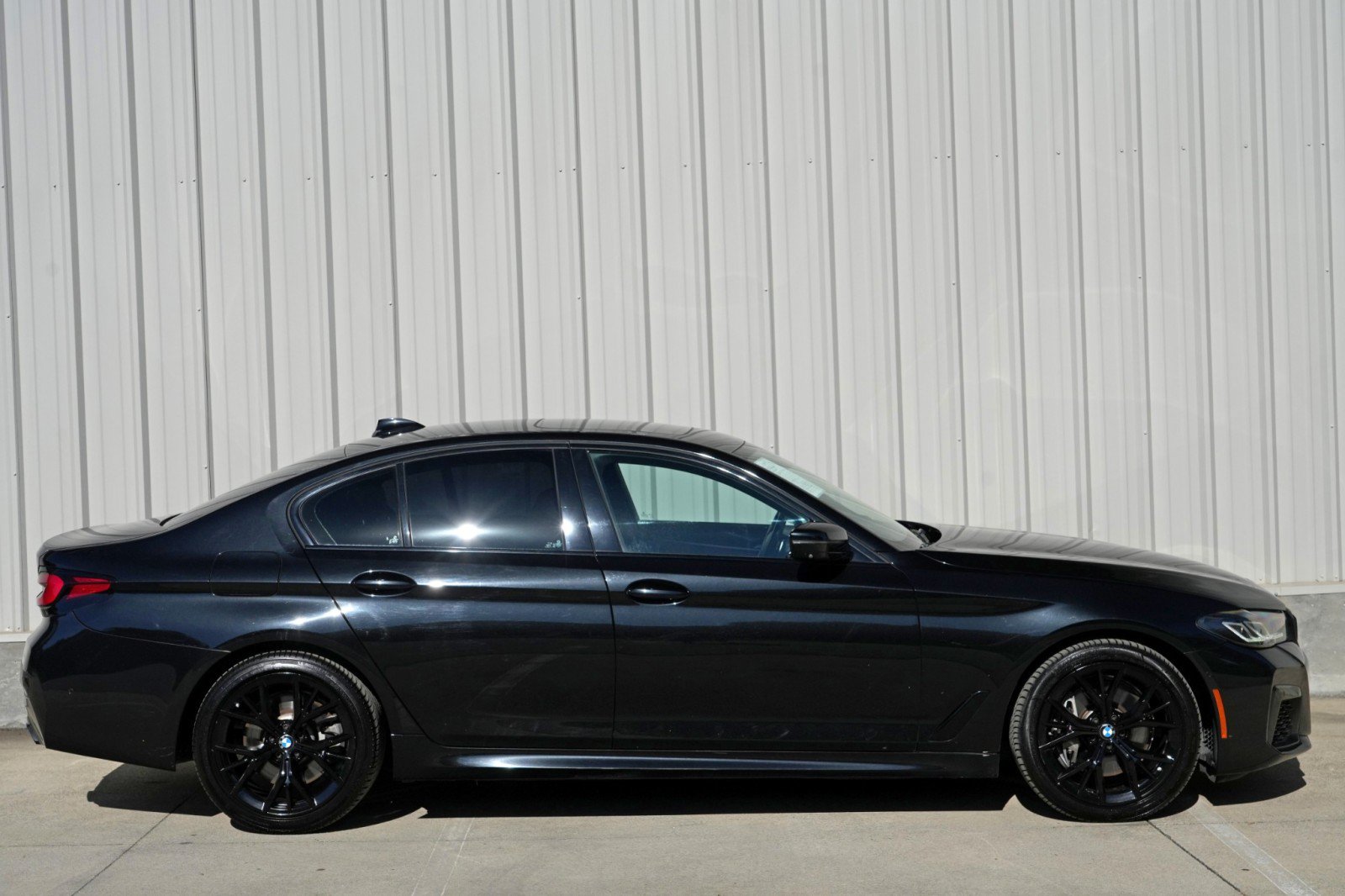 Used 2021 BMW 540i w/ M Sport Package RWD image 53