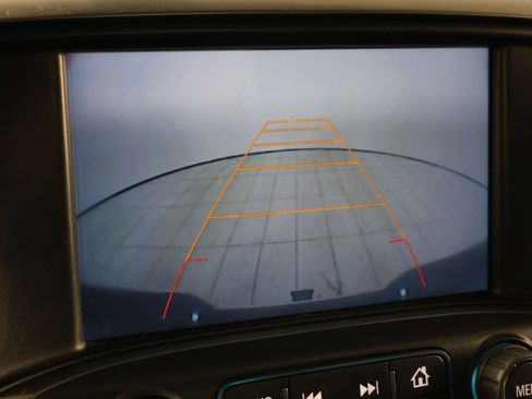 Used 2016 Chevrolet Silverado 2500 LT w/ LT Convenience Package image 7