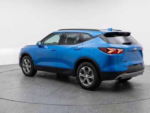 Used 2025 Chevrolet Blazer LT image 6