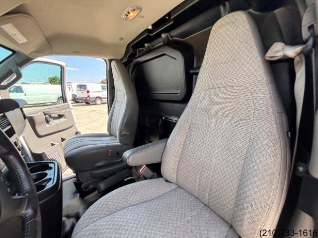 Used 2021 Chevrolet Express 2500 Extended w/ Enhanced Convenience Package RWD image 20