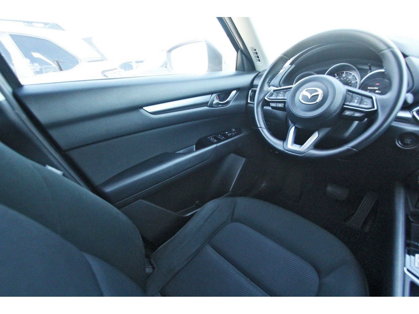 Used 2021 MAZDA CX-5 Sport FWD image 8