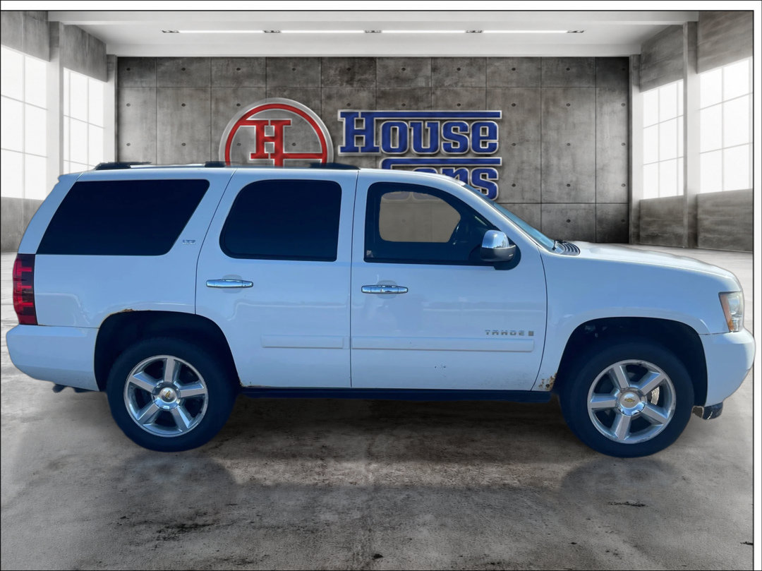 Used 2007 Chevrolet Tahoe LTZ w/ LTZ Preferred Equipment Group AWD/4WD image 4