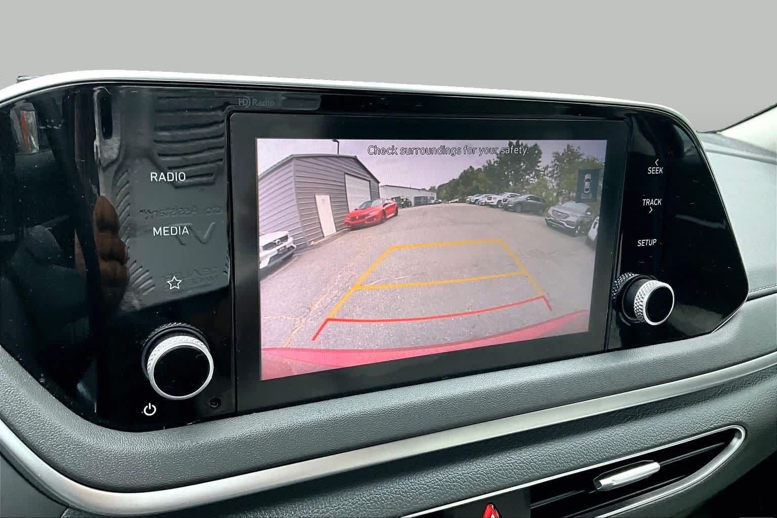 Used 2023 Hyundai Sonata SE w/ Preferred Accessory Package FWD image 27