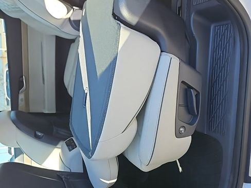 Used 2021 Hyundai Palisade Limited image 42