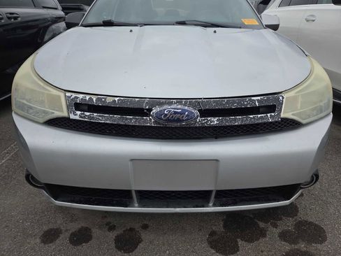 Used 2009 Ford Focus SES FWD image 7