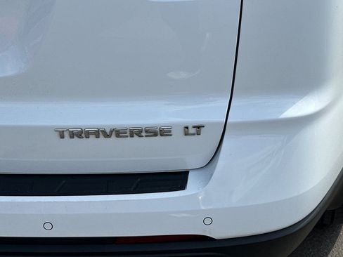 Used 2016 Chevrolet Traverse LT w/ Style and Technology Package AWD/4WD image 6