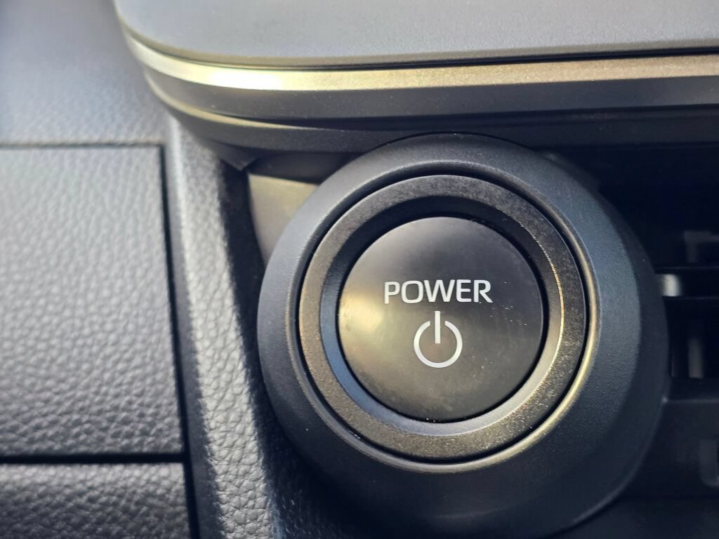 Used 2023 Toyota Prius LE FWD image 26