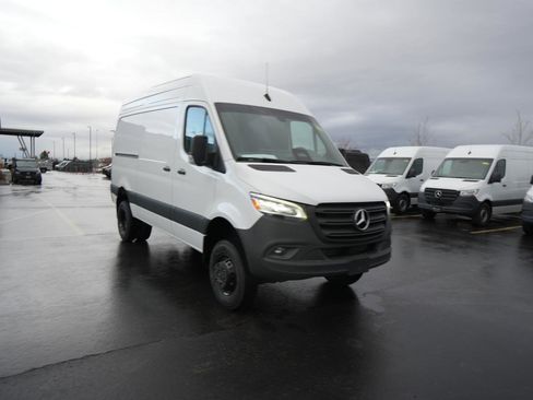 New 2026 Mercedes-Benz Sprinter 3500 image 3