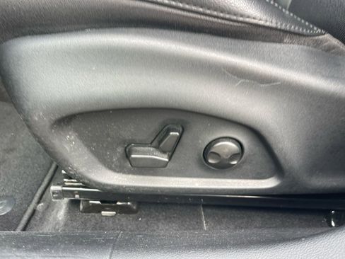 Used 2022 Jeep Compass Limited image 10