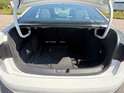 Used 2024 Volkswagen Jetta Sport FWD image 14