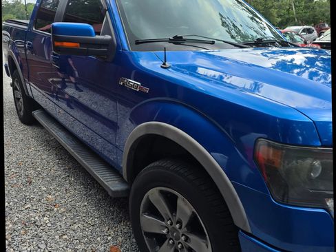 Used 2014 Ford F150 FX4 w/ Equipment Group 402A Luxury AWD/4WD image 4