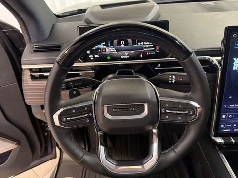 Used 2025 GMC Sierra EV Denali image 12