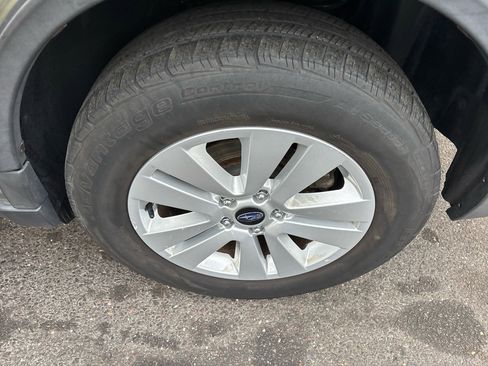 Used 2016 Subaru Outback 2.5i Premium image 27