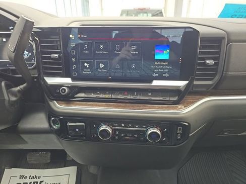 Used 2022 GMC Sierra 1500 Elevation image 17