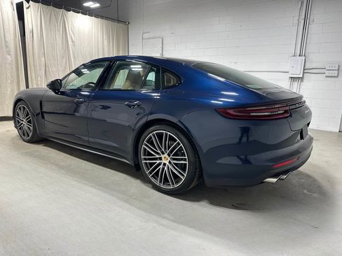 Used 2018 Porsche Panamera 4S w/ Sport Package AWD/4WD image 5