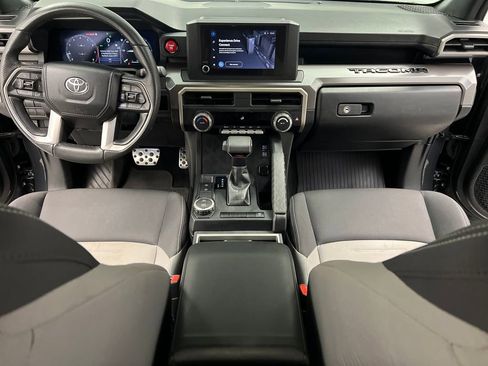 Used 2024 Toyota Tacoma TRD Sport RWD image 39