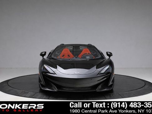 Used 2020 McLaren 600LT Spider RWD image 4