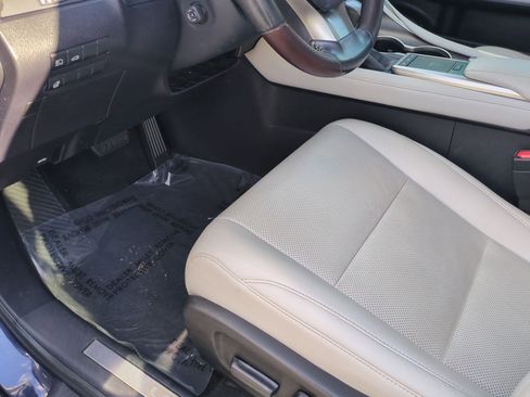 Used 2020 Lexus RX 350 Premium image 17