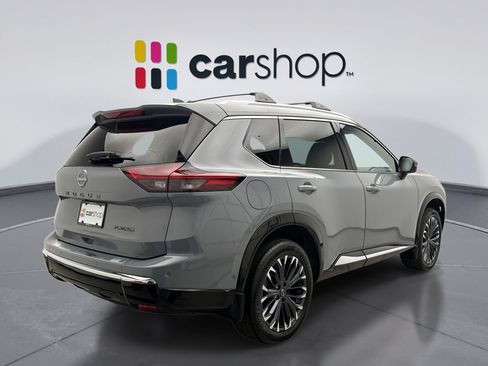 Used 2025 Nissan Rogue Platinum w/ Platinum Premium Package FWD image 5