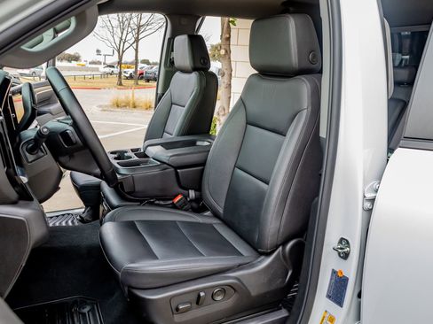 Used 2025 Chevrolet Silverado 2500 LT w/ Trail Boss Package image 28