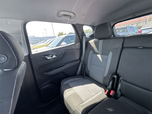 Used 2025 Chevrolet Blazer LT w/ Driver Confidence Package image 12