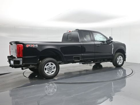 New 2026 Ford F350 XLT w/ FX4 Off-Road Package image 26